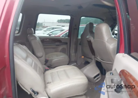 2002 Ford Excursion Limited z USA, uszkodzony, nr VIN 1FMNU42LX2EB16459